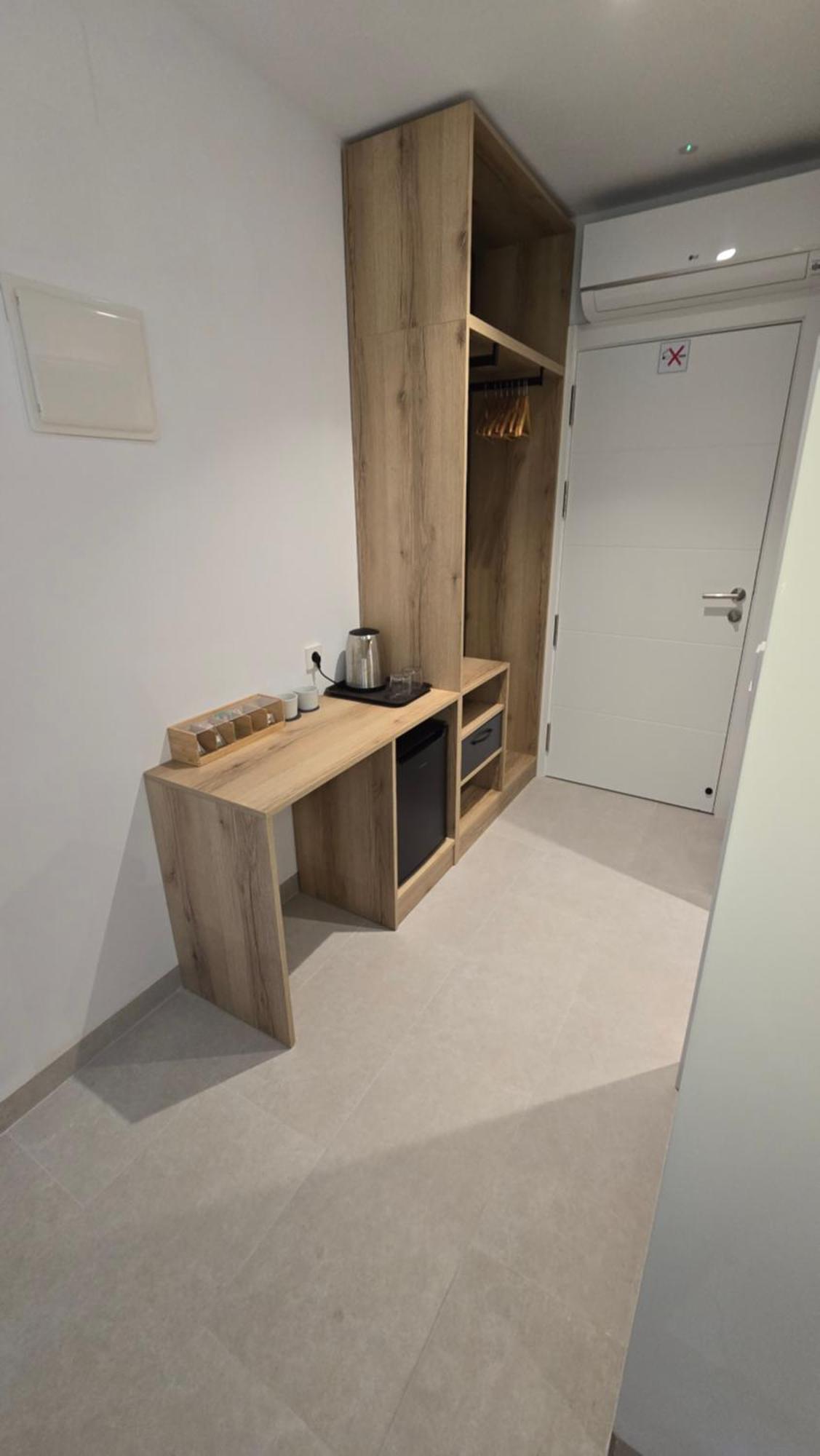 Hostal Rambla 24 By Holihome Alicante Exterior foto