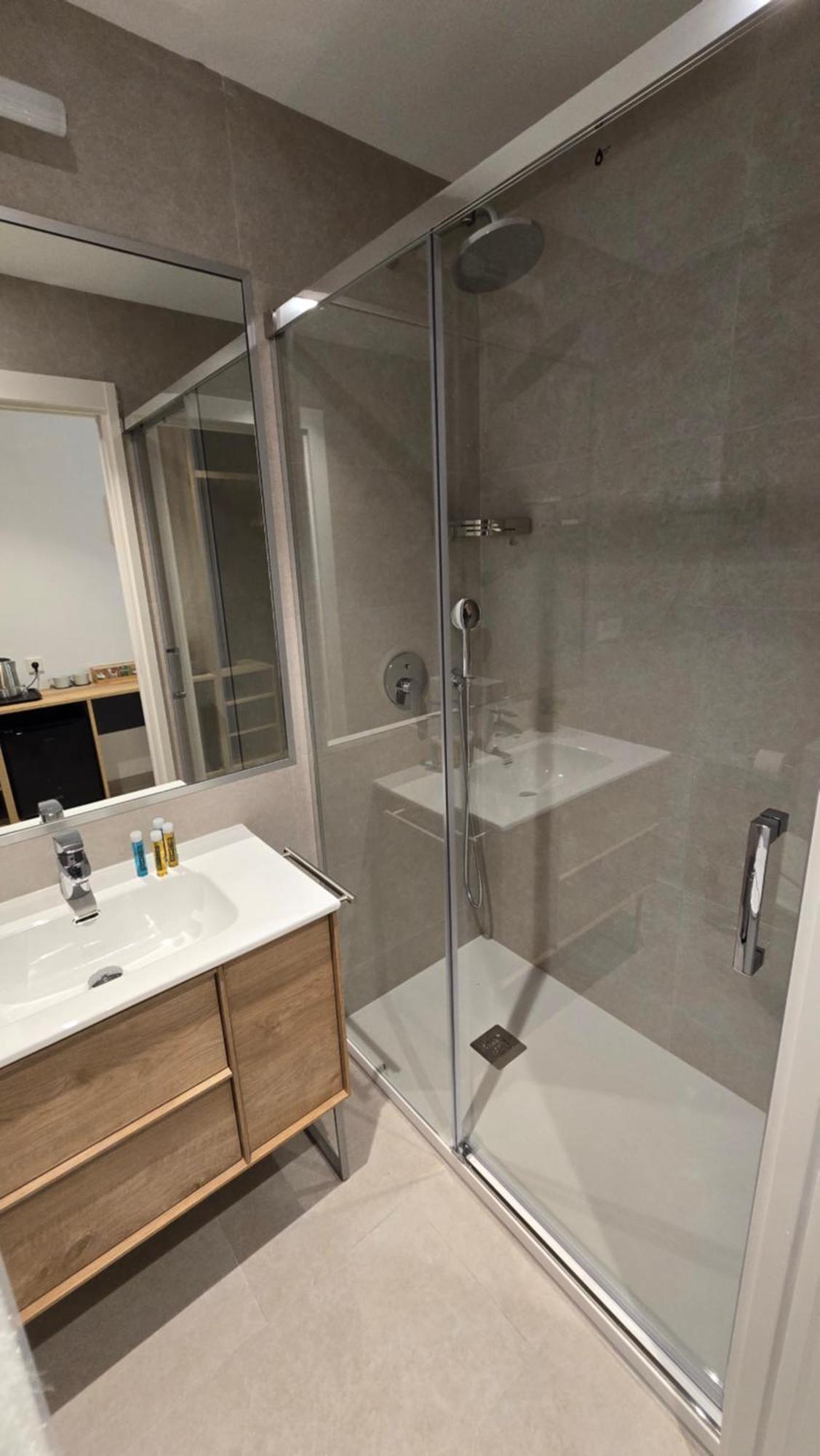 Hostal Rambla 24 By Holihome Alicante Exterior foto